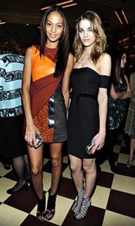 Joan Smalls feet photo thumbnail