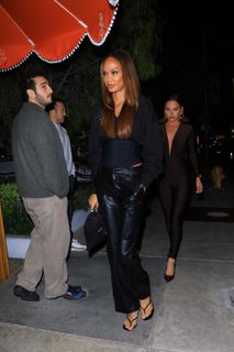 Joan Smalls feet photo thumbnail