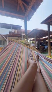 Joan Thiele feet photo 9