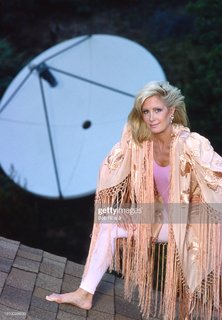 Joan Van Ark feet photo 7