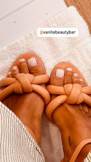 Joana Balaguer feet photo 19