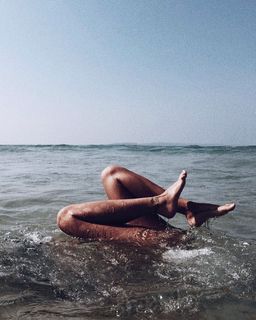 Joana Duarte feet photo 1