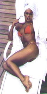 Joana Prado feet photo 2