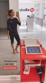 Joana Teles feet photo 8