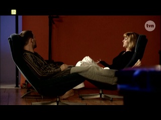 Joanna Brodzik feet photo 6