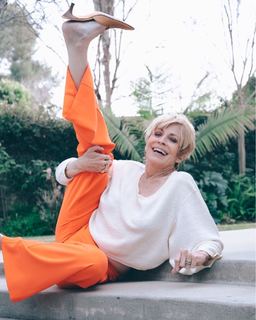 Joanna Cassidy feet photo 10