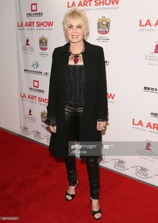 Joanna Cassidy feet photo 20