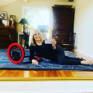 Joanna Cassidy feet photo 2