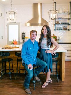 Joanna Gaines feet photo thumbnail