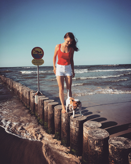 Joanna Jablczynska feet photo thumbnail