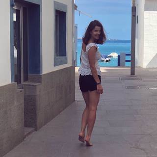 Joanna Jablczynska feet photo thumbnail