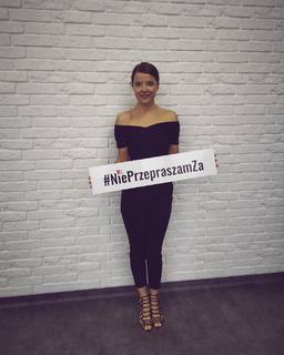 Joanna Jablczynska feet photo thumbnail