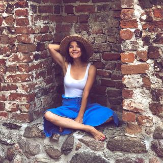 Joanna Jablczynska feet photo thumbnail