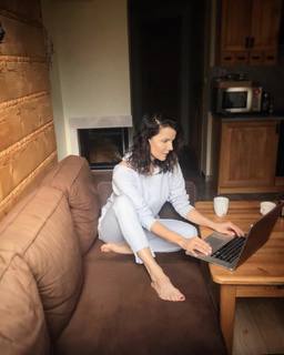 Joanna Jablczynska feet photo thumbnail