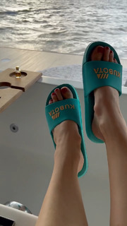 Joanna Jablczynska feet photo thumbnail