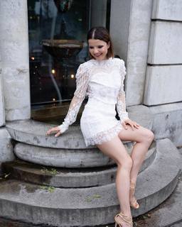 Joanna Jablczynska feet photo thumbnail