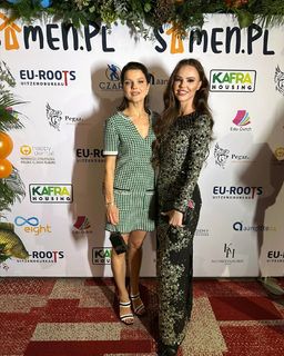 Joanna Jablczynska feet photo thumbnail
