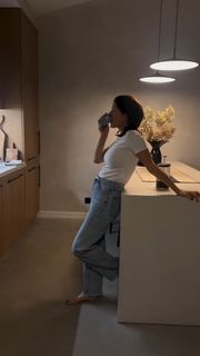 Joanna Jablczynska feet photo thumbnail