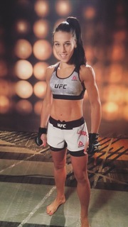 Joanna Jedrzejczyk feet photo thumbnail