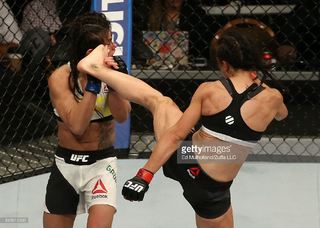 Joanna Jedrzejczyk feet photo thumbnail