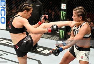 Joanna Jedrzejczyk feet photo thumbnail
