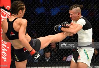 Joanna Jedrzejczyk feet photo thumbnail