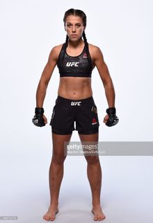 Joanna Jedrzejczyk feet photo thumbnail