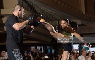 Joanna Jedrzejczyk feet photo thumbnail