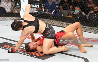 Joanna Jedrzejczyk feet photo thumbnail