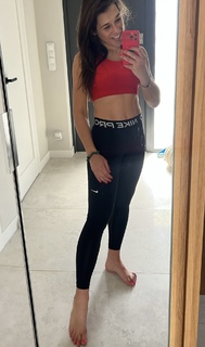 Joanna Jedrzejczyk feet photo thumbnail