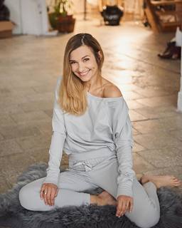 Joanna Koroniewska feet photo thumbnail