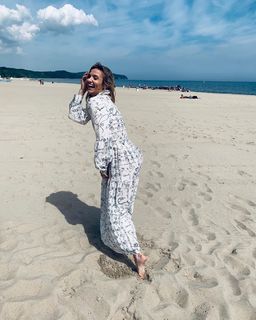 Joanna Koroniewska feet photo thumbnail