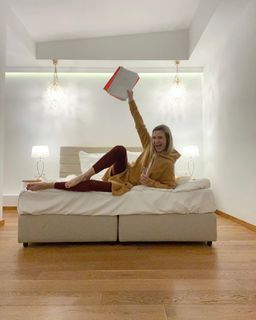 Joanna Koroniewska feet photo thumbnail