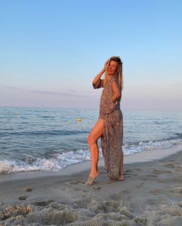 Joanna Koroniewska feet photo thumbnail