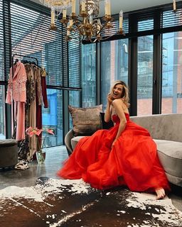 Joanna Koroniewska feet photo thumbnail