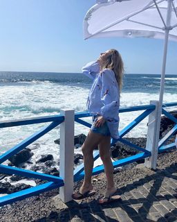 Joanna Koroniewska feet photo thumbnail