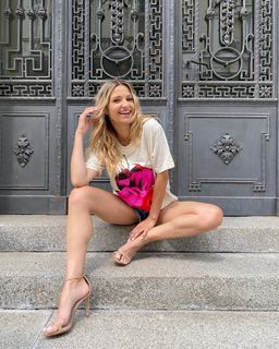 Joanna Koroniewska feet photo thumbnail