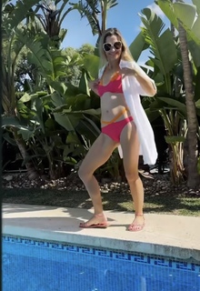 Joanna Koroniewska feet photo thumbnail