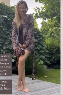 Joanna Koroniewska feet photo thumbnail