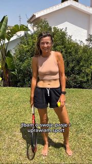 Joanna Koroniewska feet photo thumbnail