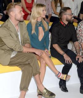 Joanna Krupa feet photo thumbnail
