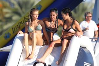 Joanna Krupa feet photo thumbnail