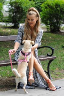 Joanna Krupa feet photo thumbnail