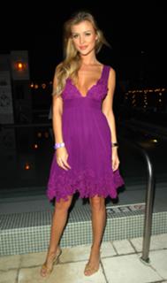 Joanna Krupa feet photo thumbnail