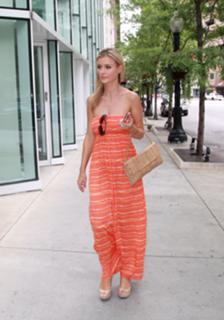 Joanna Krupa feet photo thumbnail