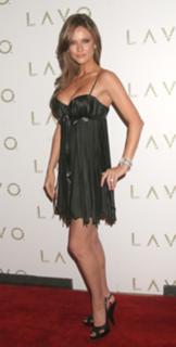 Joanna Krupa feet photo thumbnail