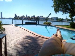 Joanna Krupa feet photo thumbnail