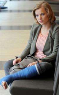 Joanna Kulig feet photo 7