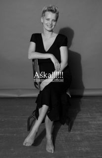 Joanna Kulig feet photo 1
