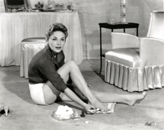 Joanna Moore feet photo 3